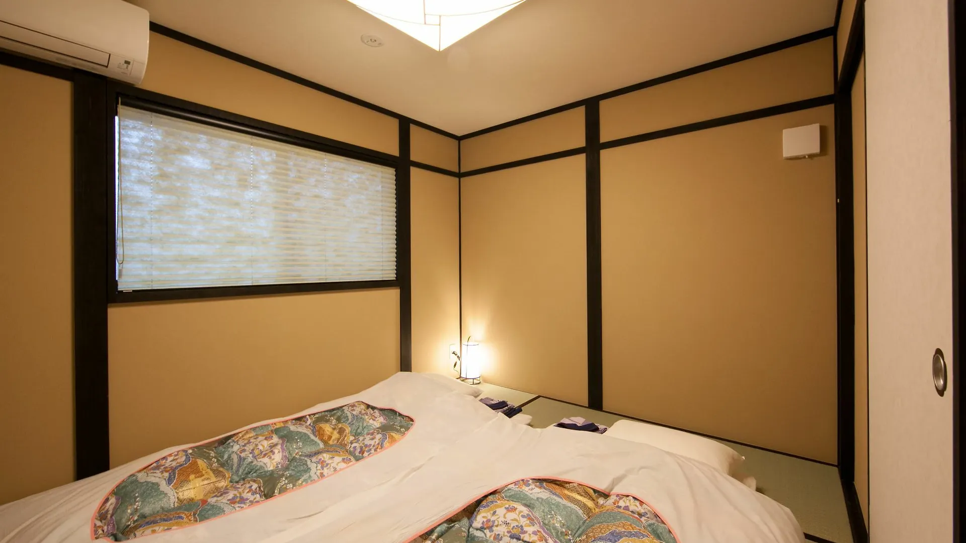 Rinn Shijomibugawa Kyoto 0*,